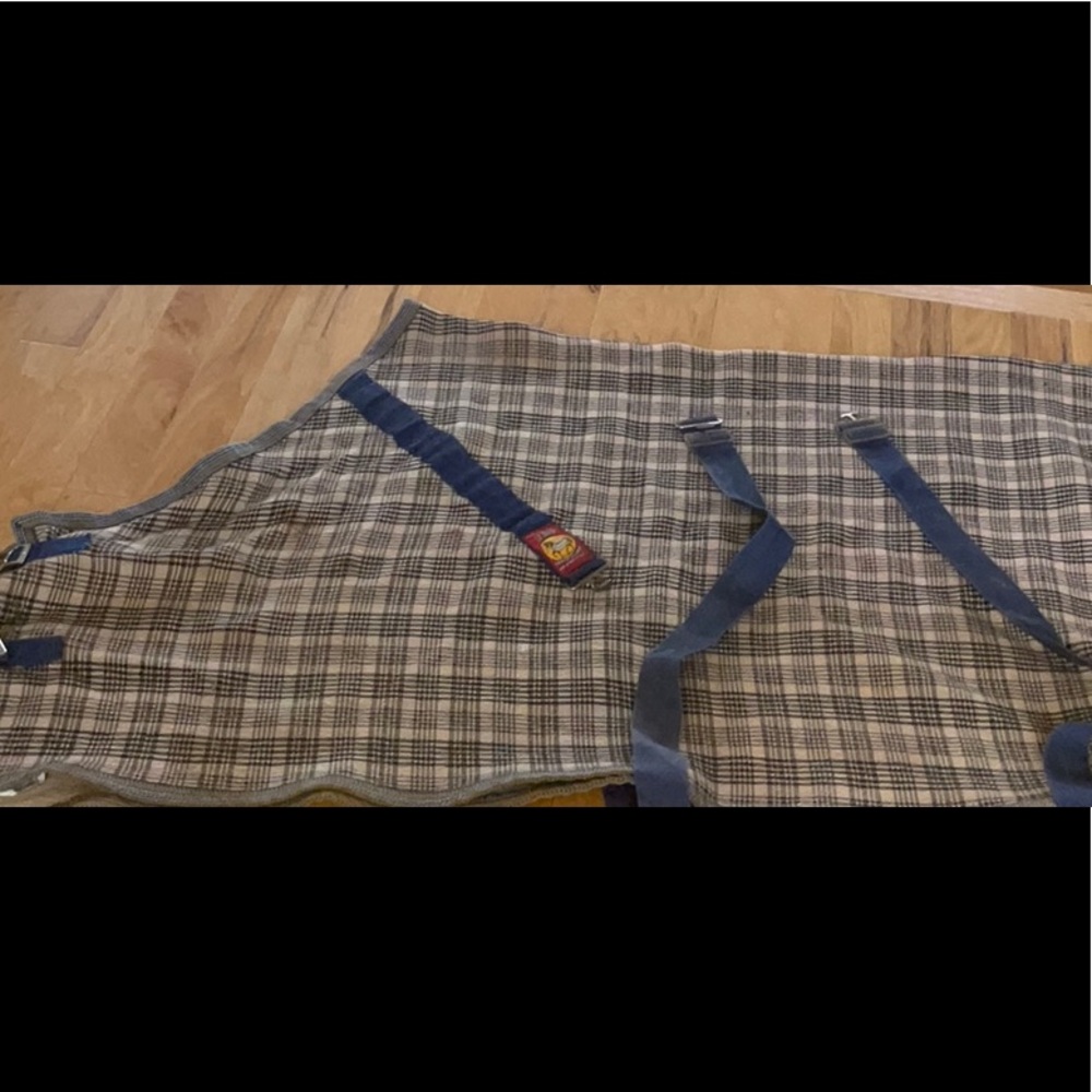 Baker Stable Blanket 74 in very good condition